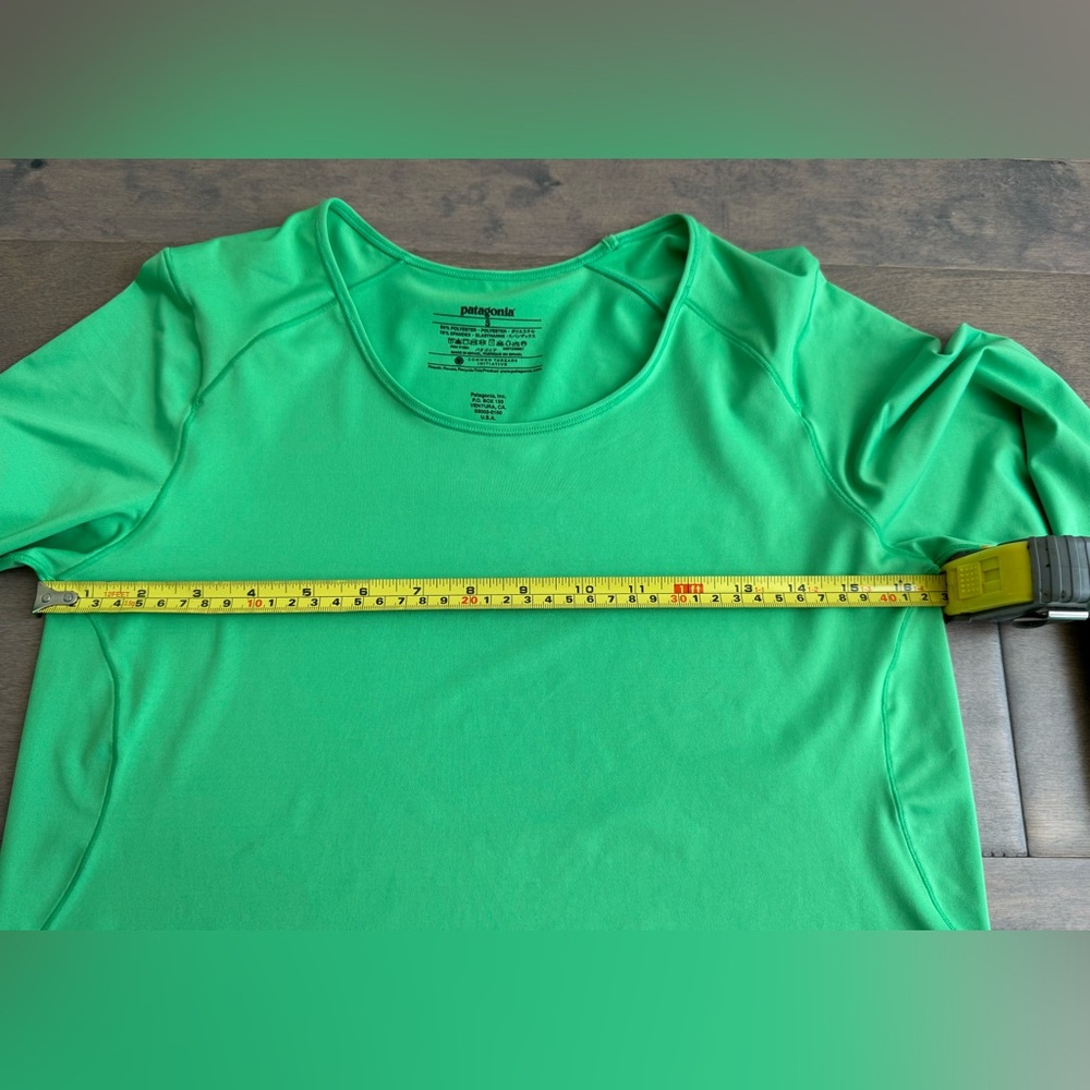 Patagonia Lightweight Scoop Neck Long Sleeve Shirt - Picture 11 of 11